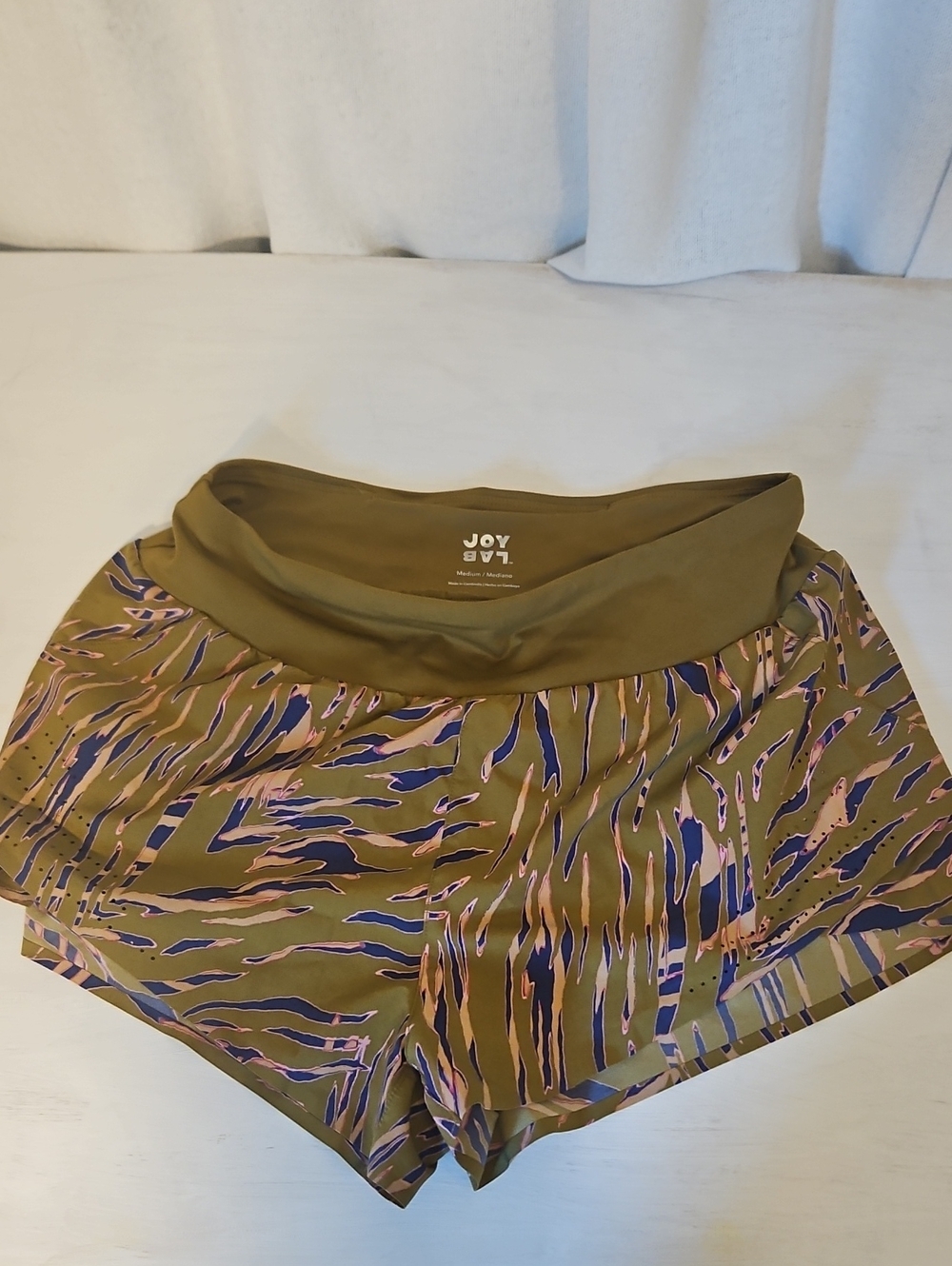 JoyLab Olive Green Athletic Shorts with Pink and Navy Print
